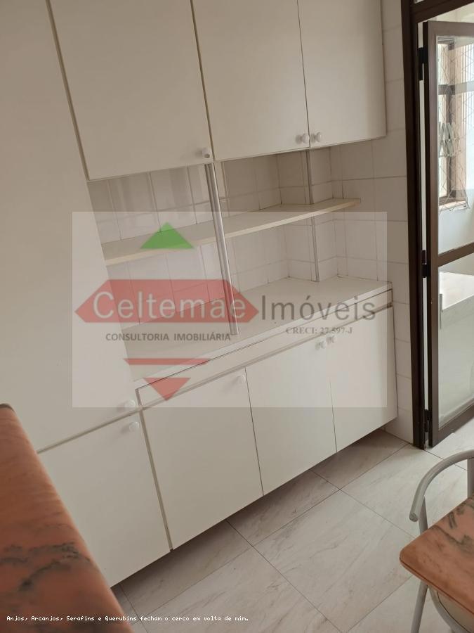 Apartamento à venda com 5 quartos, 282m² - Foto 5