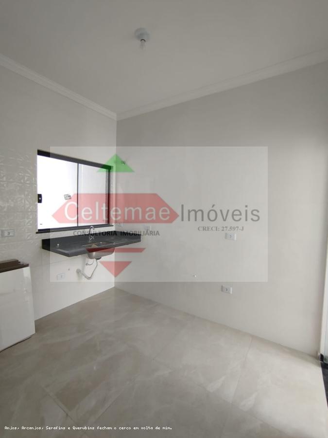 Casa à venda com 2 quartos, 67m² - Foto 13