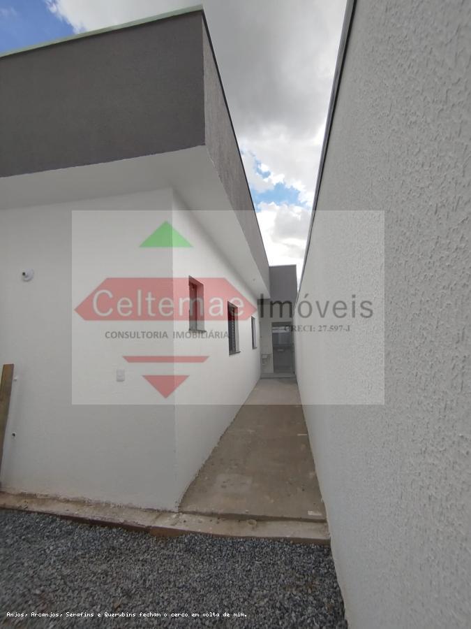 Casa à venda com 2 quartos, 67m² - Foto 18