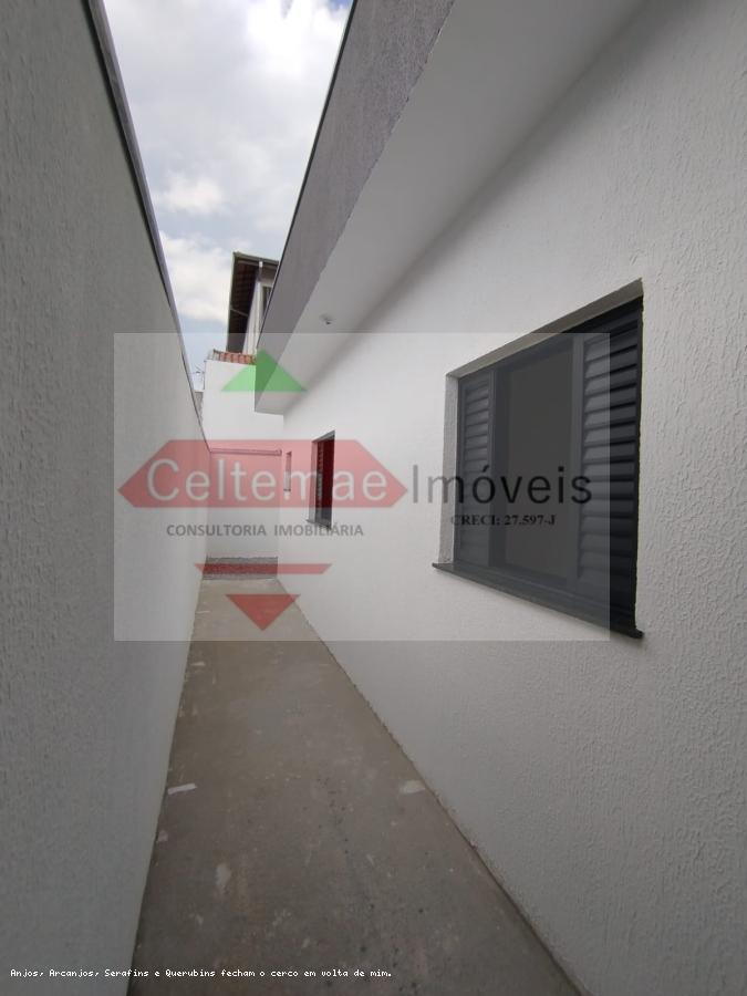 Casa à venda com 2 quartos, 67m² - Foto 17