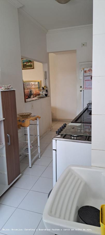 Apartamento à venda com 2 quartos, 70m² - Foto 15