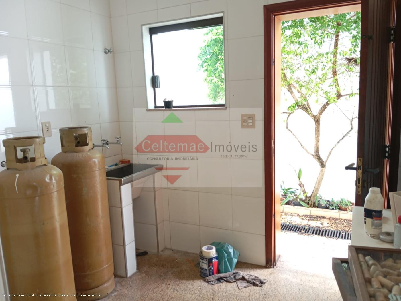 Loja-Salão para alugar com 4 quartos, 250m² - Foto 33